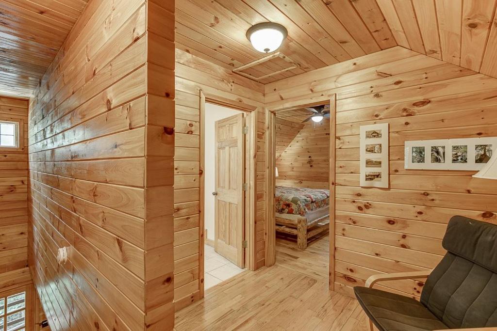 Cabin With Jacuzzi & Hydrotherapy Spanear Helen Cleveland Zewnętrze zdjęcie